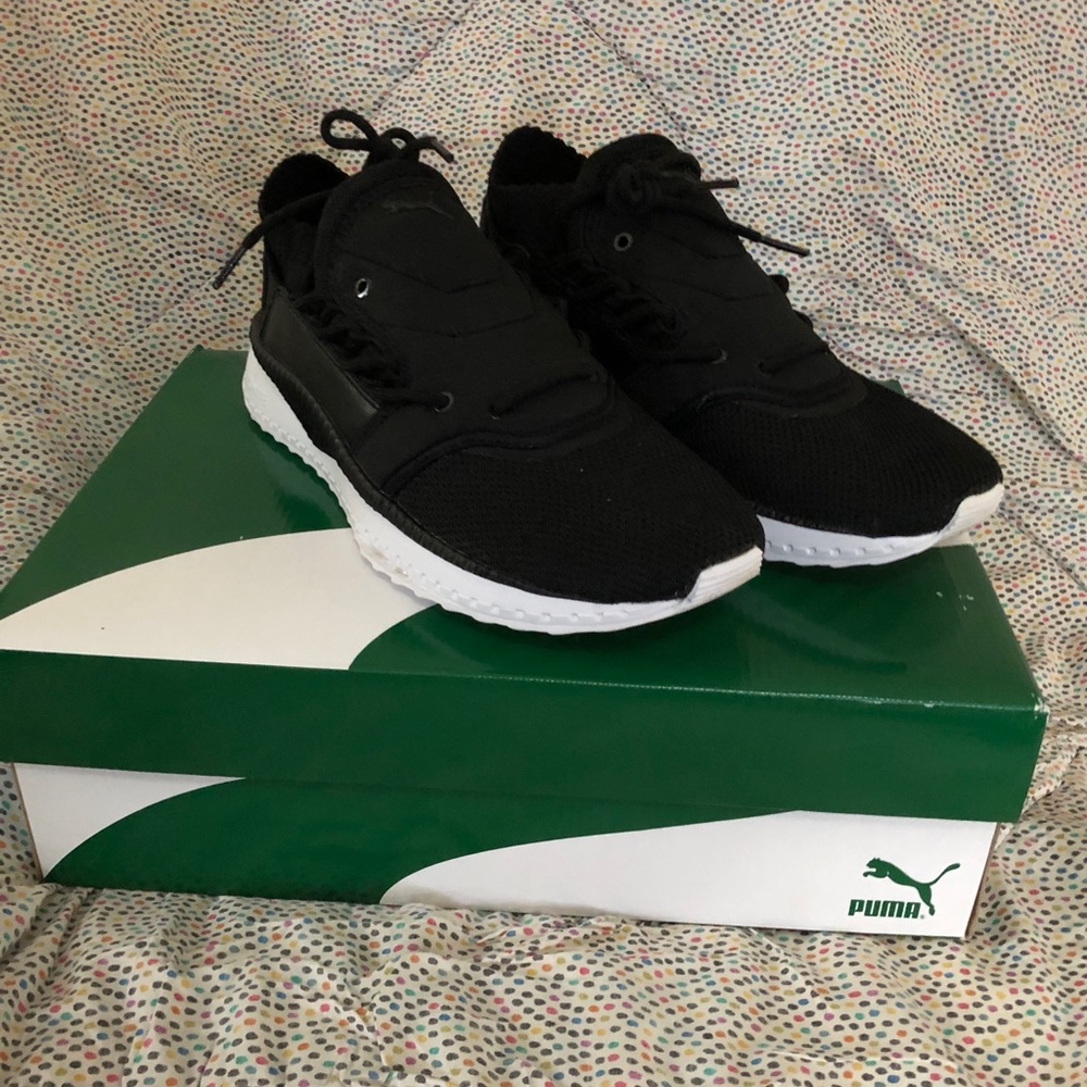 Puma TSUGI Shinsei sneaker black/white *EUC*